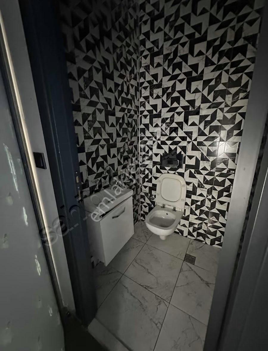 Emrah Emlaktan Ragıpbey Mah Kiralık İş Yeri - Görsel 19
