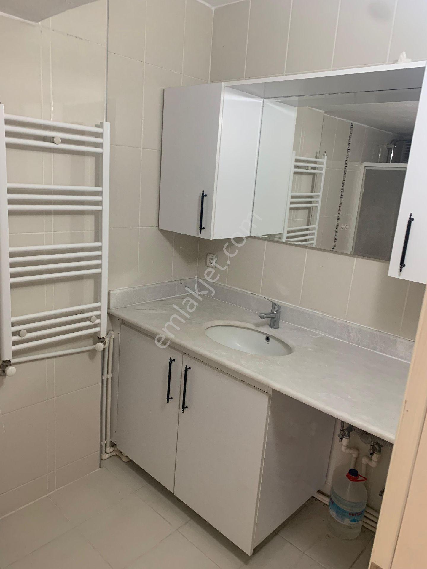Bergama Gaziosmanpaşa Mah Doğalgazlı Kapalı Mutfak 2+1 Geniş Kiralık Daire - Görsel 6