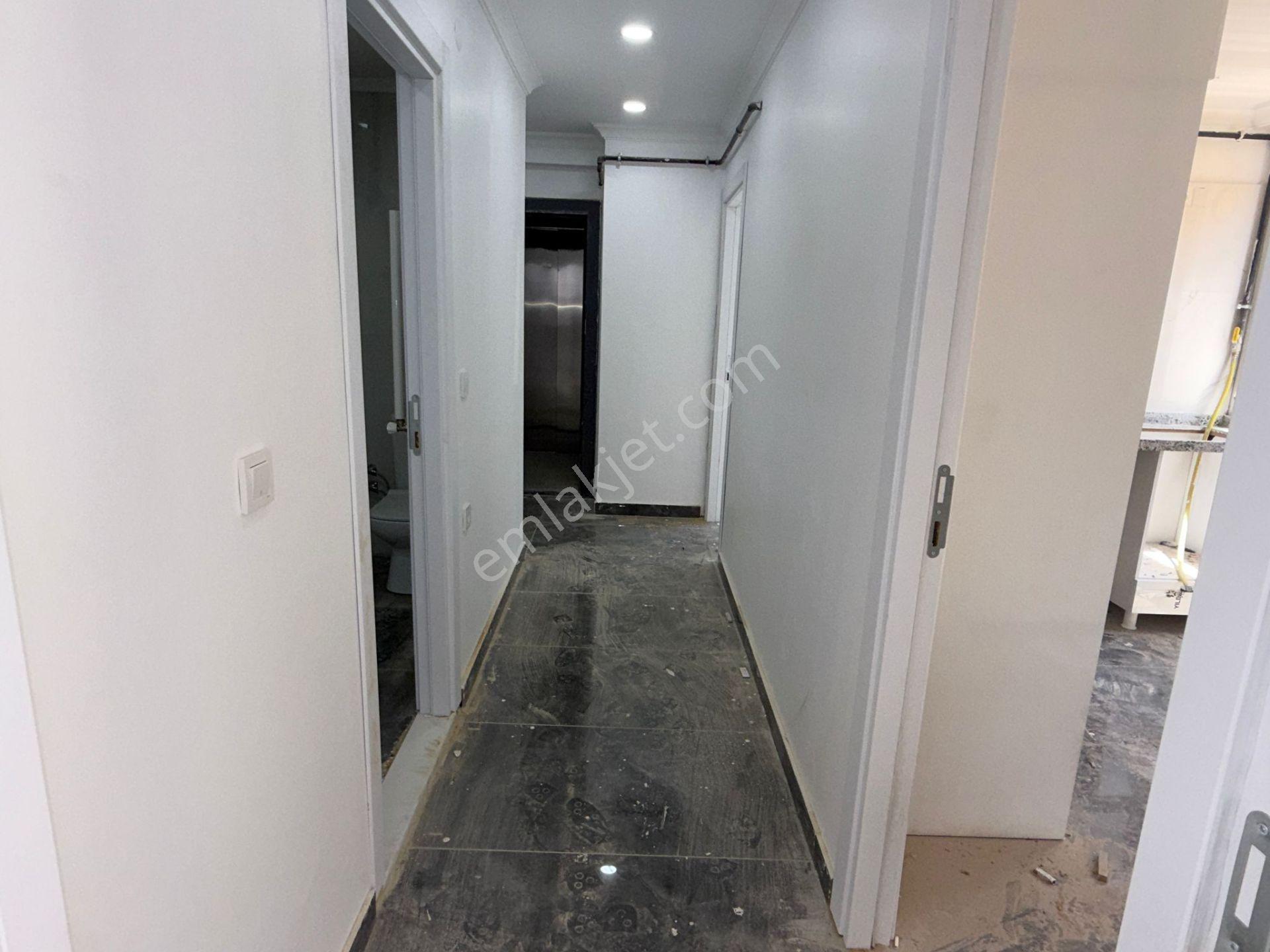 Efka Gayrimenkulden E5'e Yakın Yeni Binada Kiralık 1+1 Daire - Görsel 22