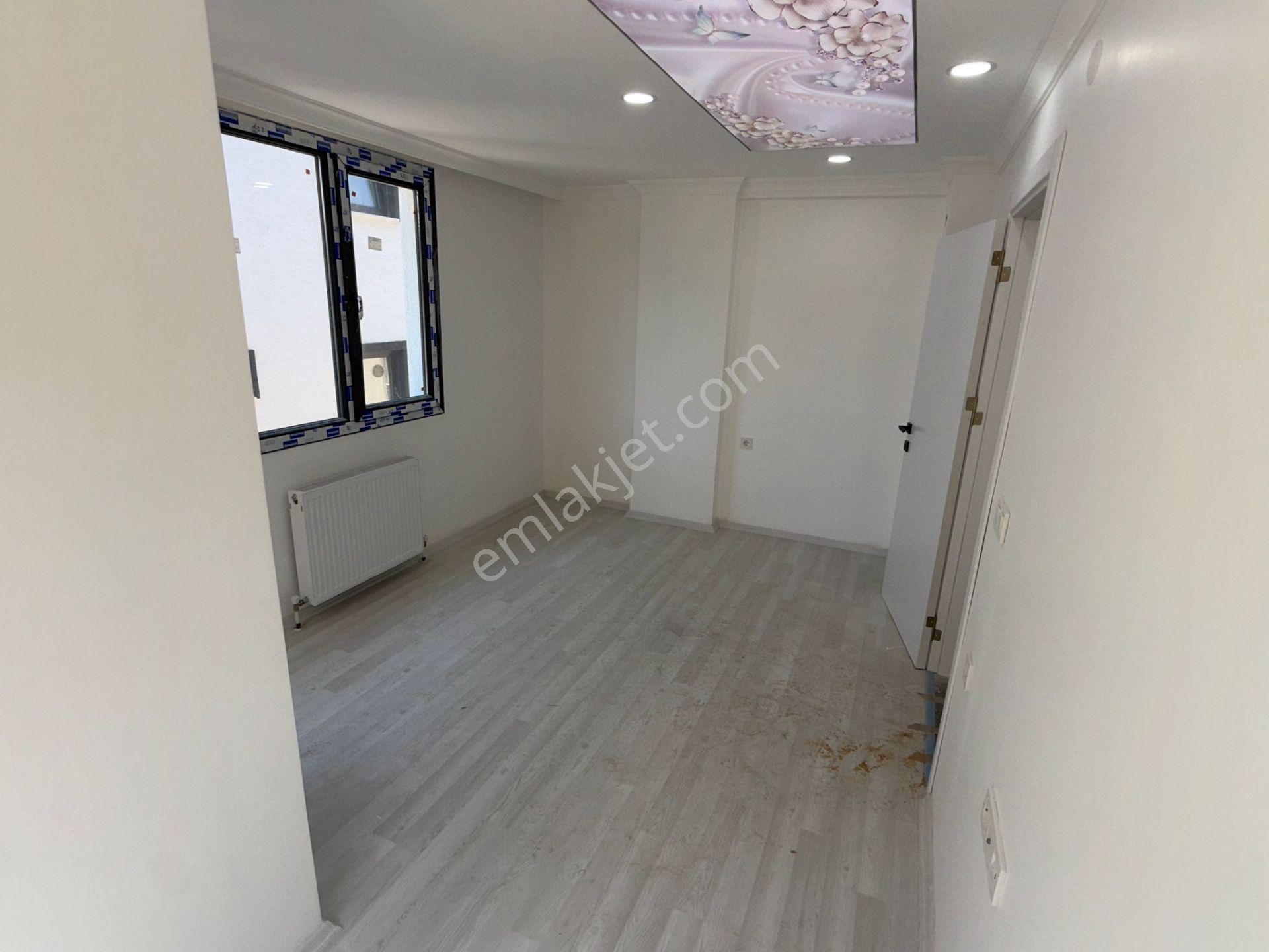 Efka Gayrimenkulden E5'e Yakın Yeni Binada Kiralık 1+1 Daire - Görsel 6