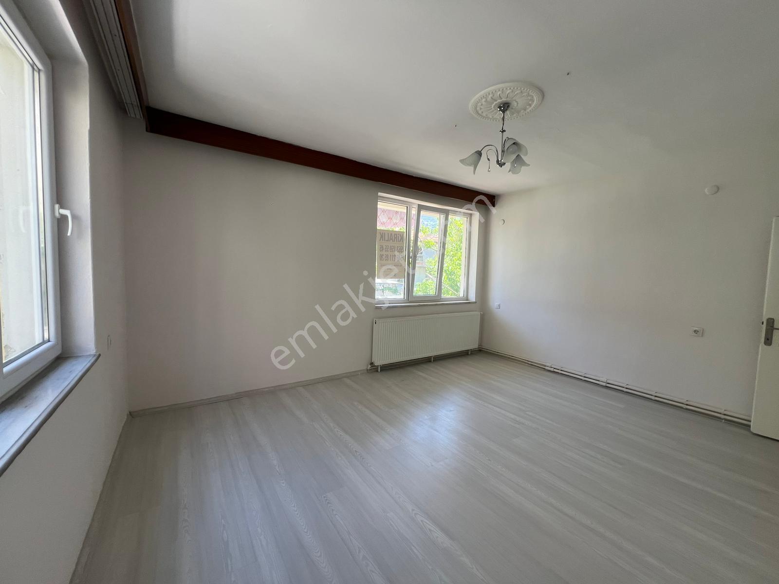 Demirköprü'nün Hemen Yanında Kiralık Arakat 3+1 Daire - Görsel 20
