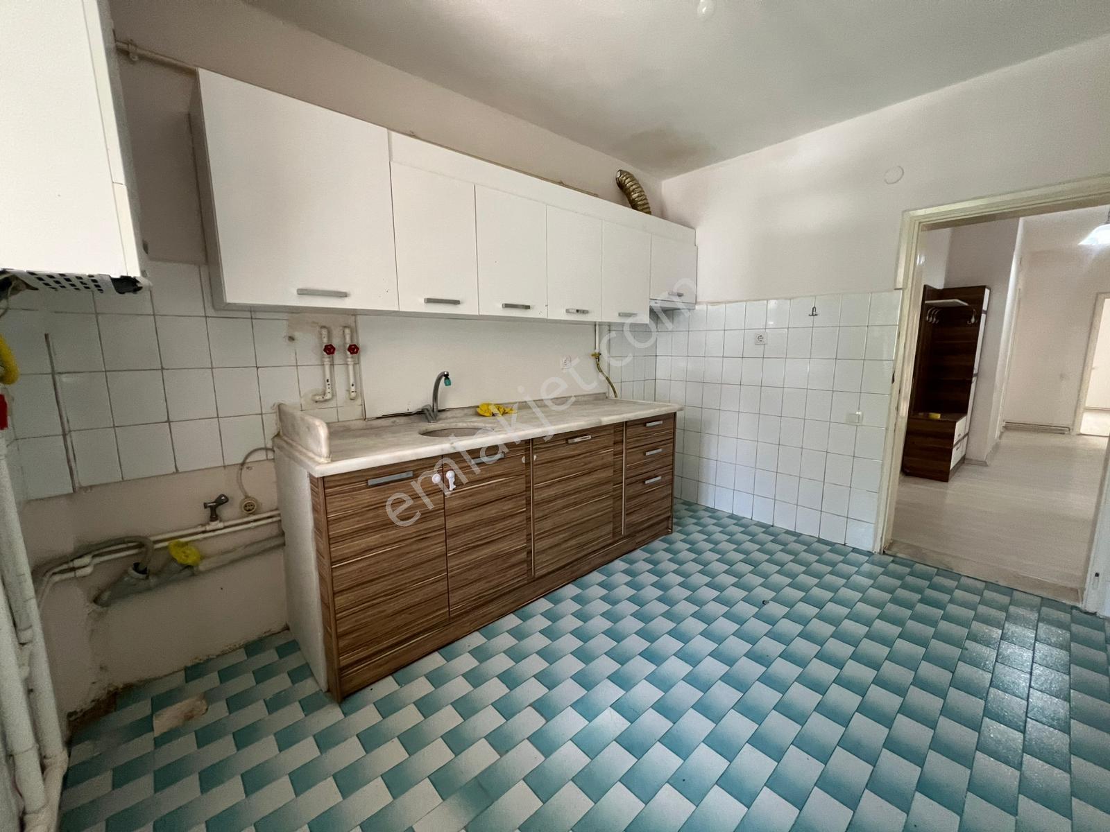 Demirköprü'nün Hemen Yanında Kiralık Arakat 3+1 Daire - Görsel 11