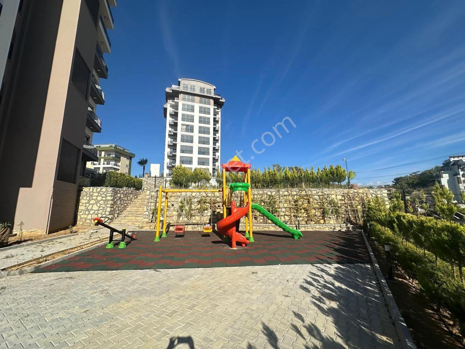 Avsallar Larin Garden Residence'ta Satılık Eşyalı 2+1 Daire | 4. Kat | Havuzlu Site - Görsel 2