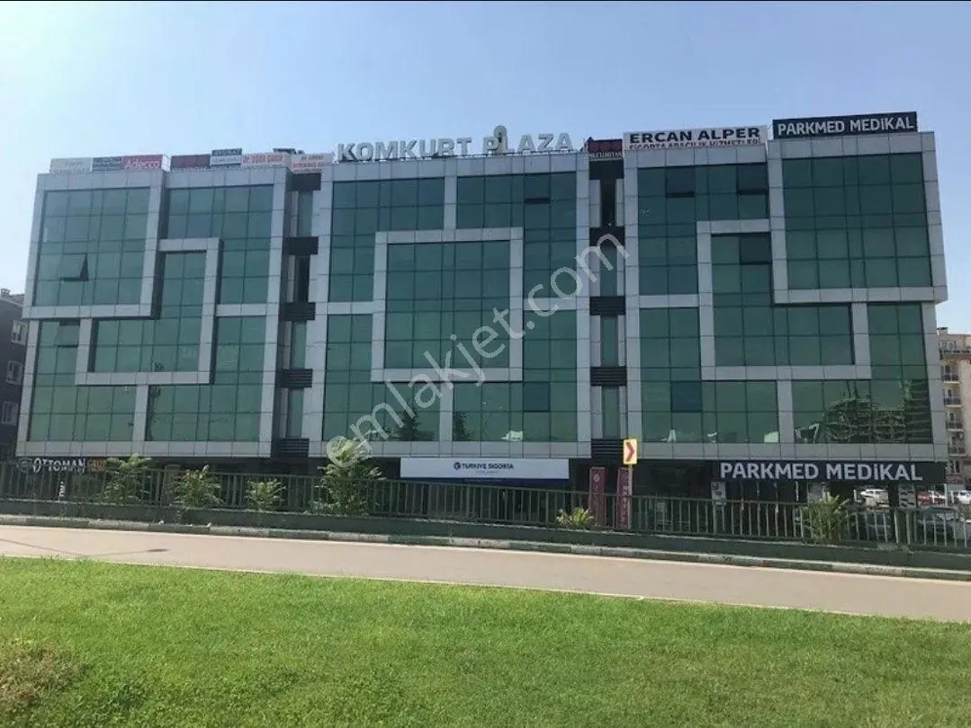 Fsm Komkurt Plaza 95m² Kiralık Ofis