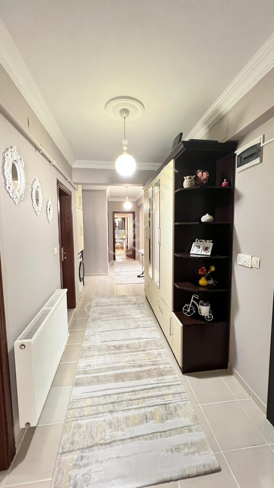 Bafra Vıp Gym.den Emirefendi Mah. 3+1, 110m2 Satılık Daire - Görsel 2
