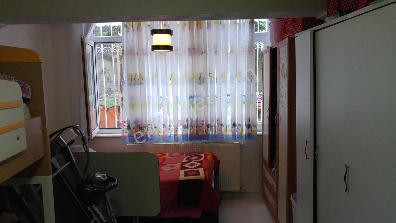 Ecem Emlaktan Hacıkadın Caddesinde 80 M2 Bahçe Katı - Görsel 8
