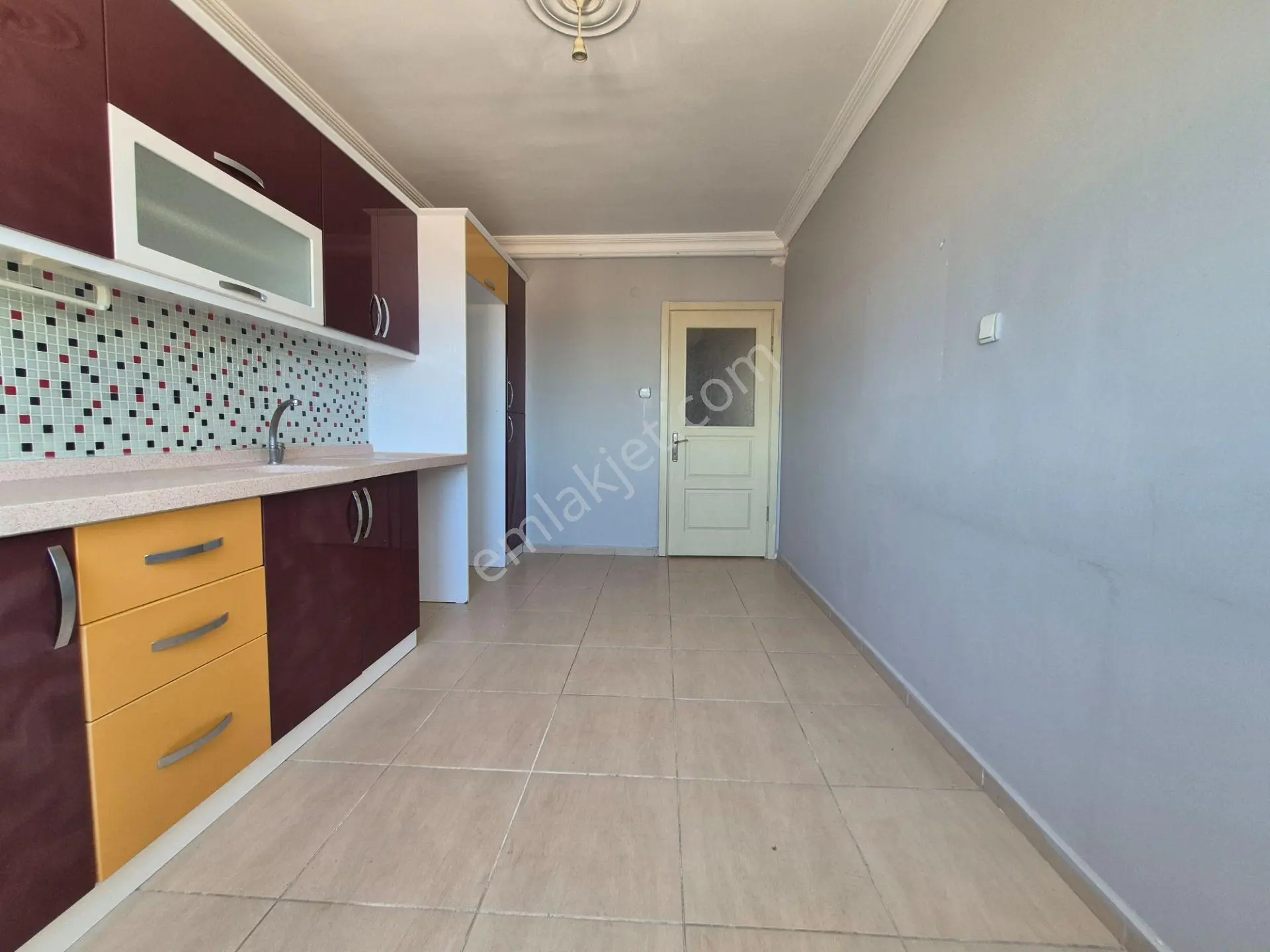 Akmandan 3+1 Geniş Kiralık Daire - Görsel 2