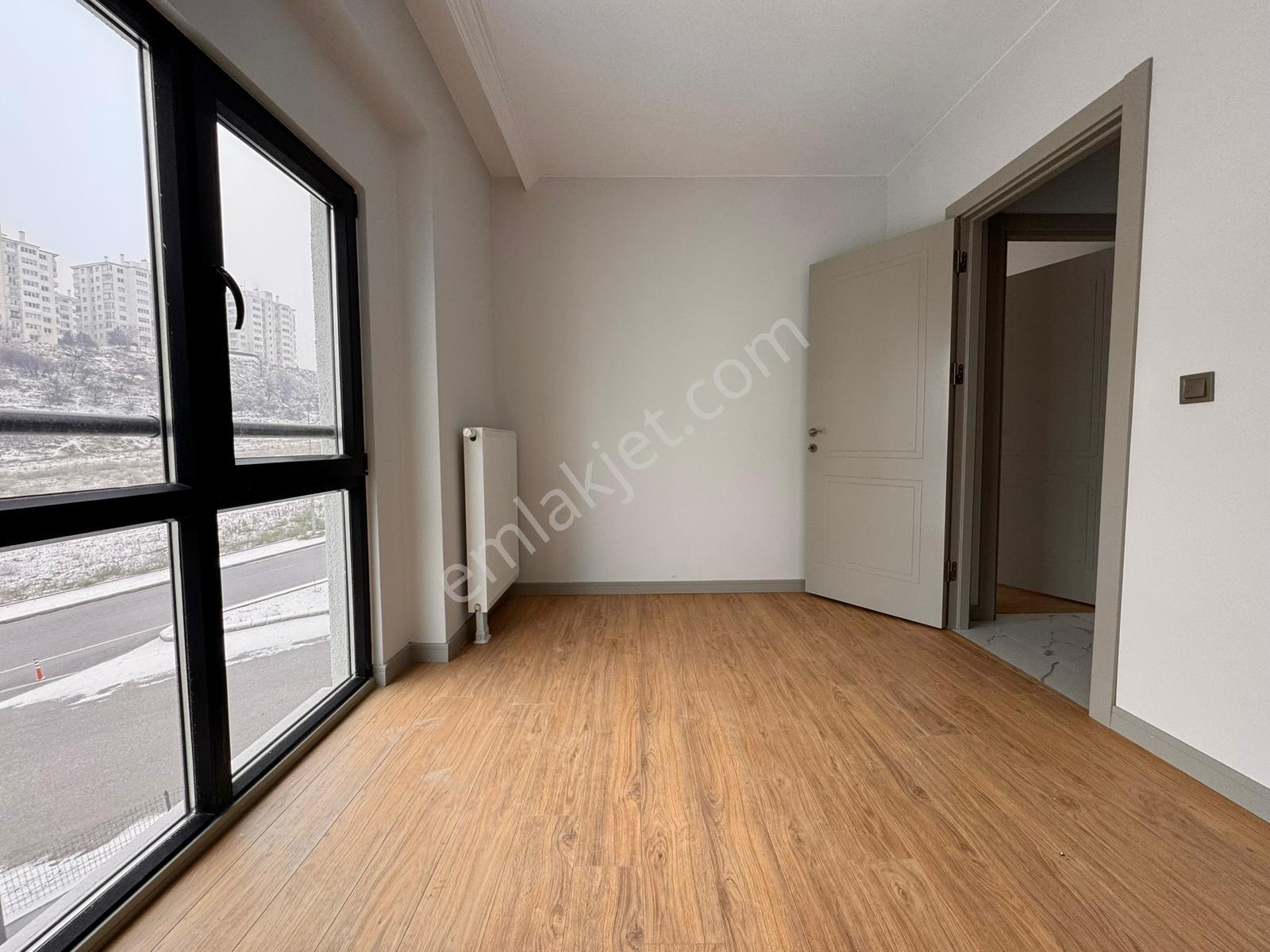 Eskişehir Odunpazarı'nda Site İçi Lüks Satılık Daire - Görsel 12
