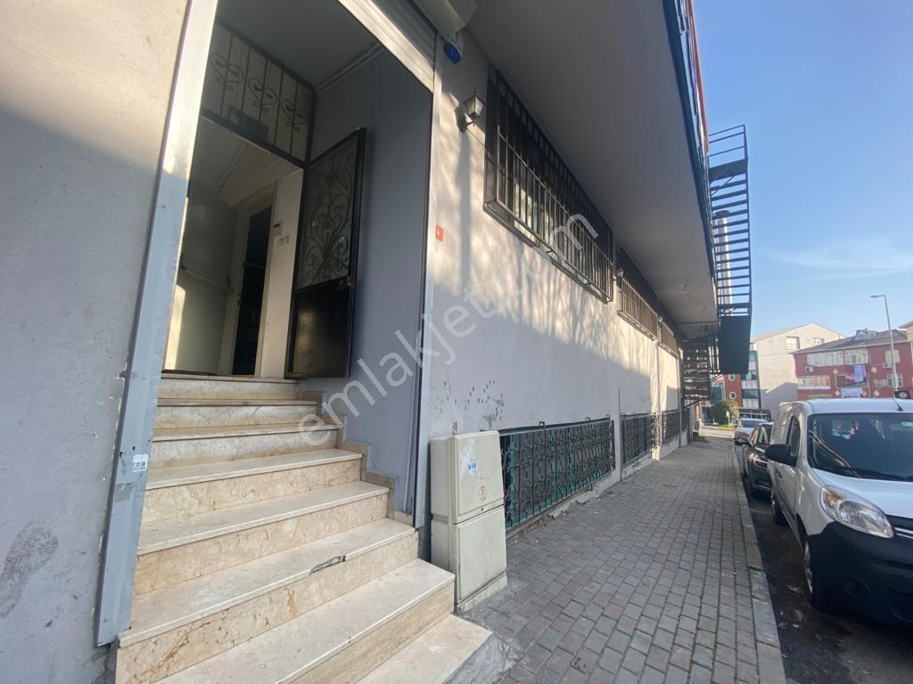 Bağcılar Bağlar Mahallesinde Satılık Ticari Bina - Görsel 6