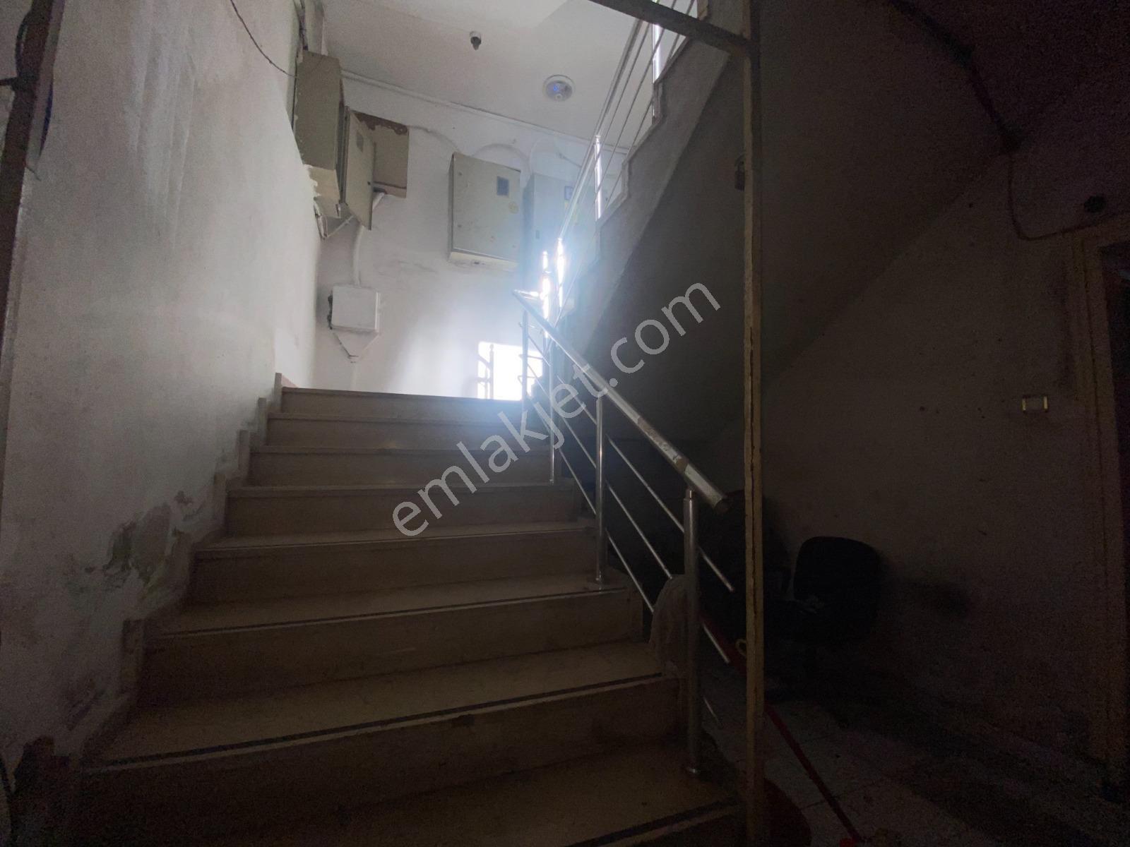 Bağcılar Bağlar Mahallesinde Satılık Ticari Bina - Görsel 24