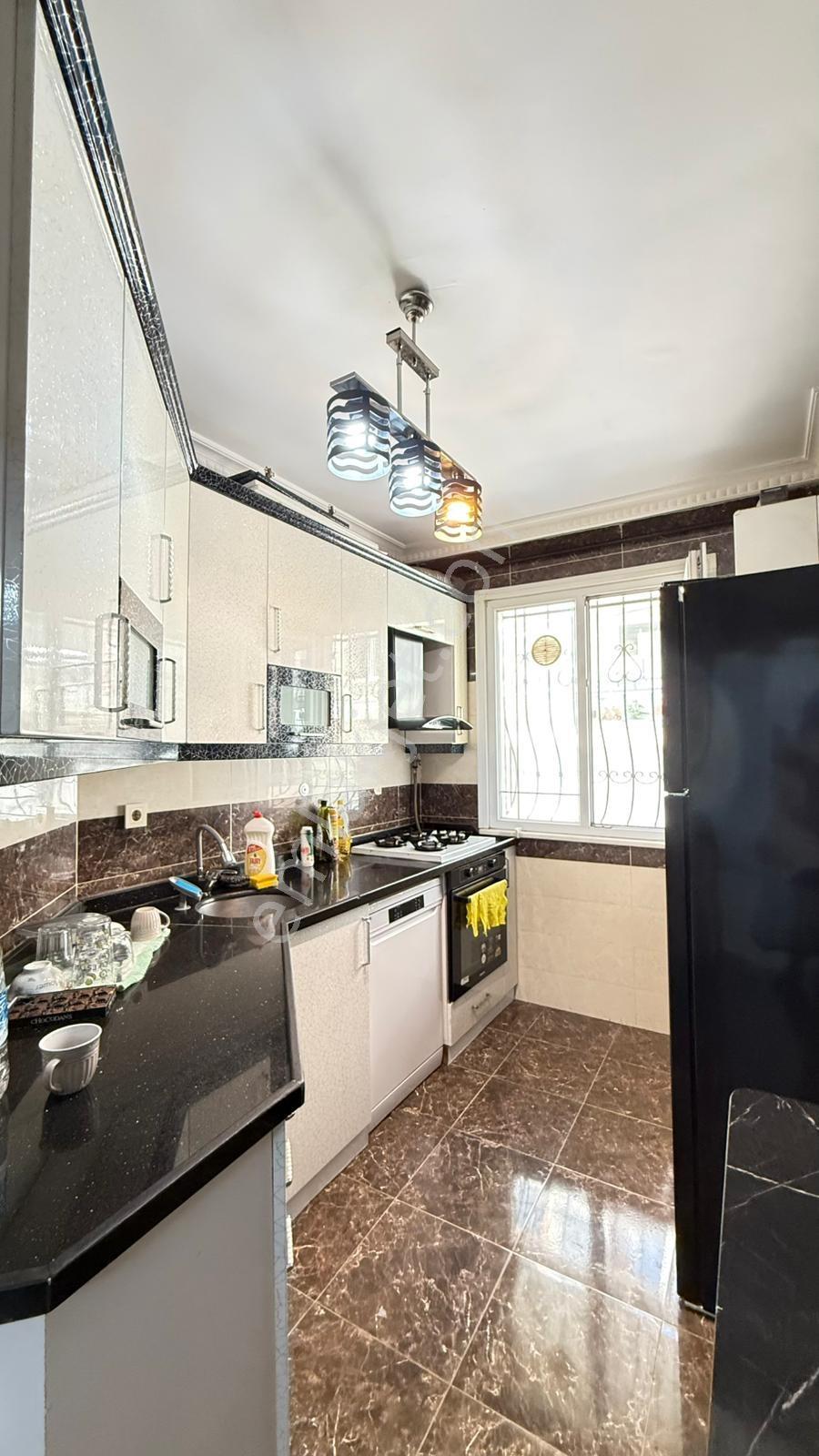 Vista'dan Metrobüse Durağına Çok Yakın 2+1 Eşyalı Kiralık Daire - Görsel 17