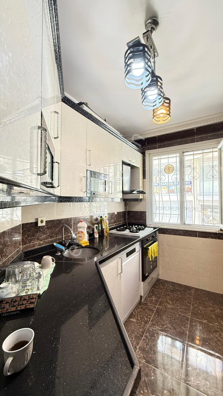 Vista'dan Metrobüse Durağına Çok Yakın 2+1 Eşyalı Kiralık Daire - Görsel 16