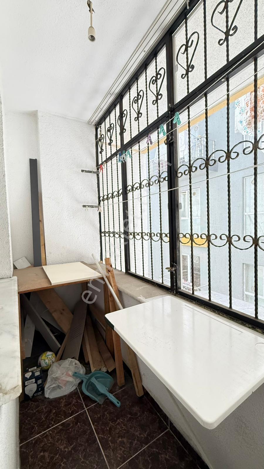 Vista'dan Metrobüse Durağına Çok Yakın 2+1 Eşyalı Kiralık Daire - Görsel 2