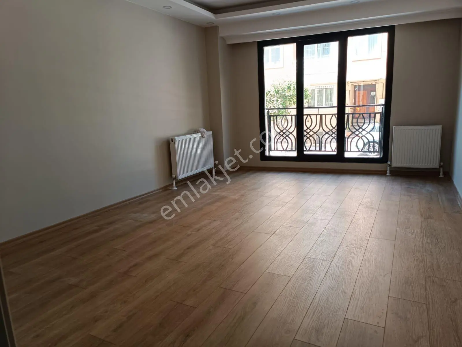 Bahçelievler Siyavuşpaşa Manolya Sokakta Sıfır 1. Kat 65m2 Kiralık Daire - Görsel 3