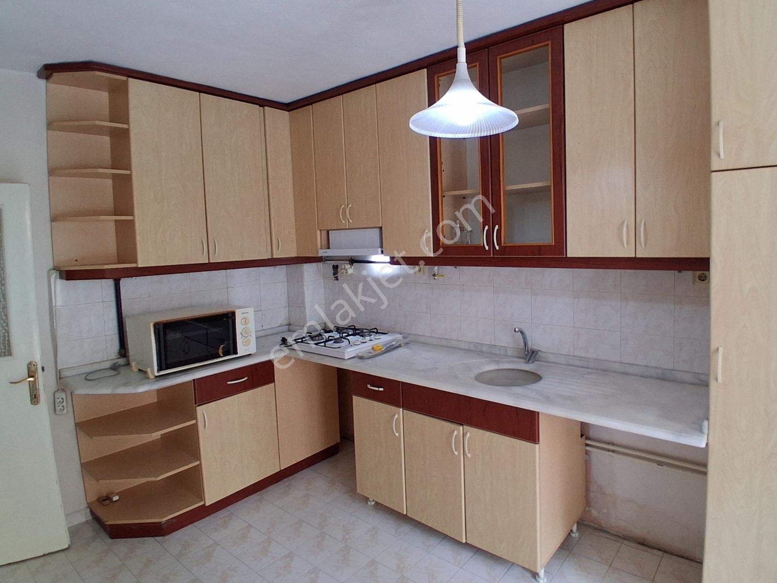 Rw Nest'ten Aytaç Caddesi Üzeri Bakımlı 3+1 Kiralık Daire - Görsel 8