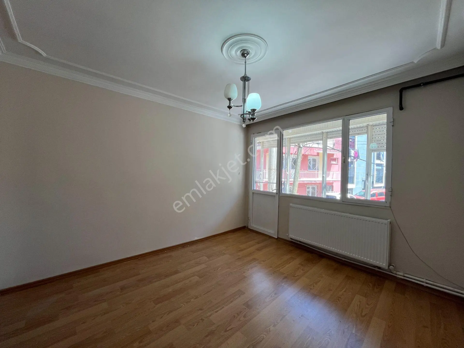 Gümüşpala Merkez'de Ara Kat Doğalgazlı 2+1 Kiralık Daire - Görsel 3