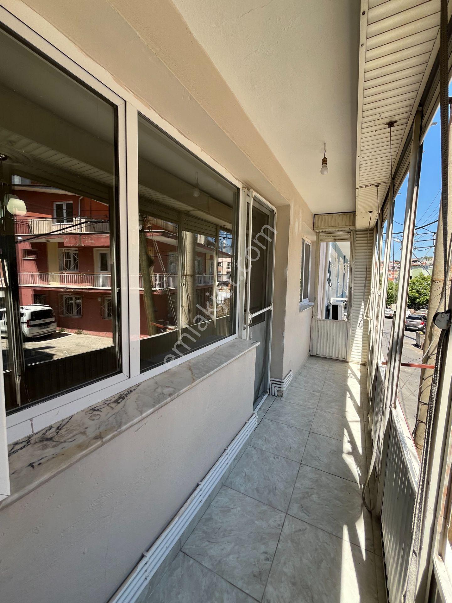 Gümüşpala Merkez'de Ara Kat Doğalgazlı 2+1 Kiralık Daire - Görsel 4