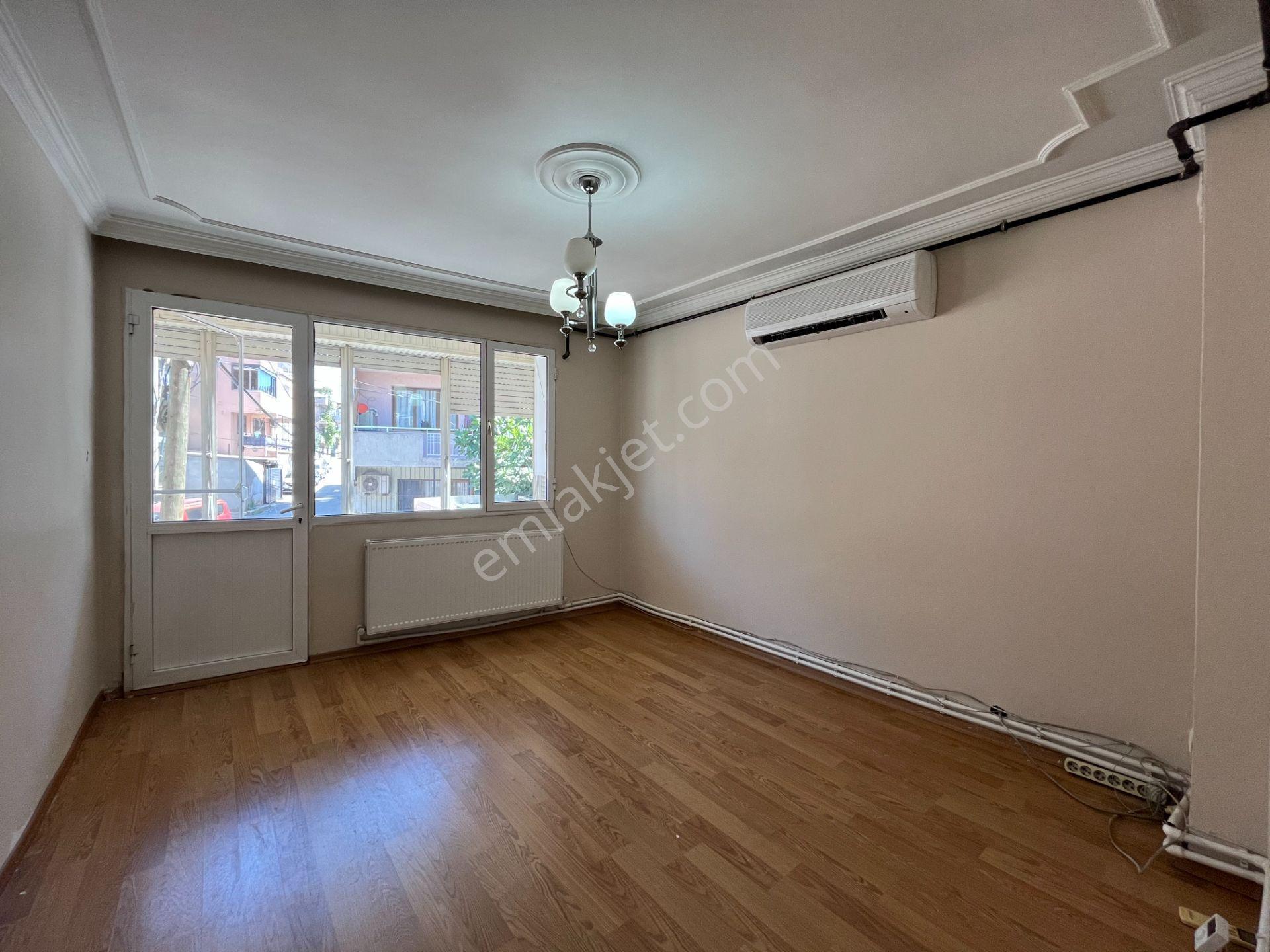 Gümüşpala Merkez'de Ara Kat Doğalgazlı 2+1 Kiralık Daire