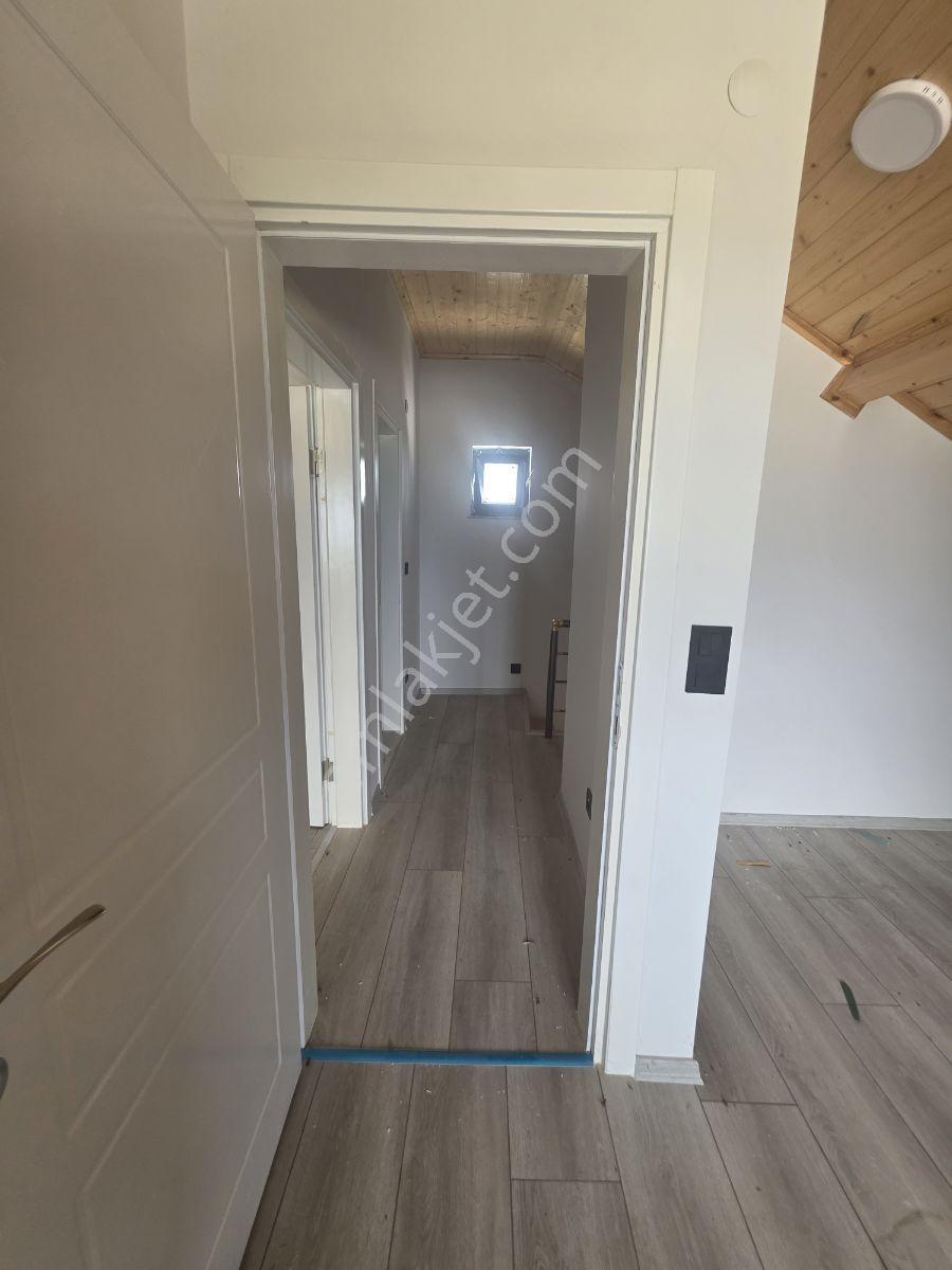 Alaçam Tepe Bölmesi Satılık Villa Acil - Görsel 24