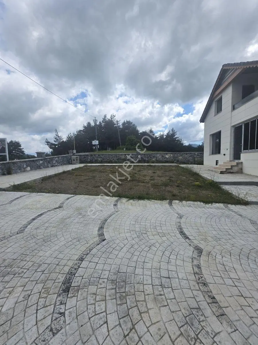 Alaçam Tepe Bölmesi Satılık Villa Acil - Görsel 2