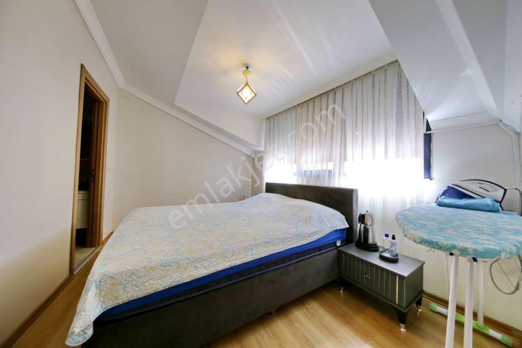 Kaçmaz'dan Altıntepe'de 6 Yıllık Binada 3+1 Kiralık Dubleks - Görsel 11