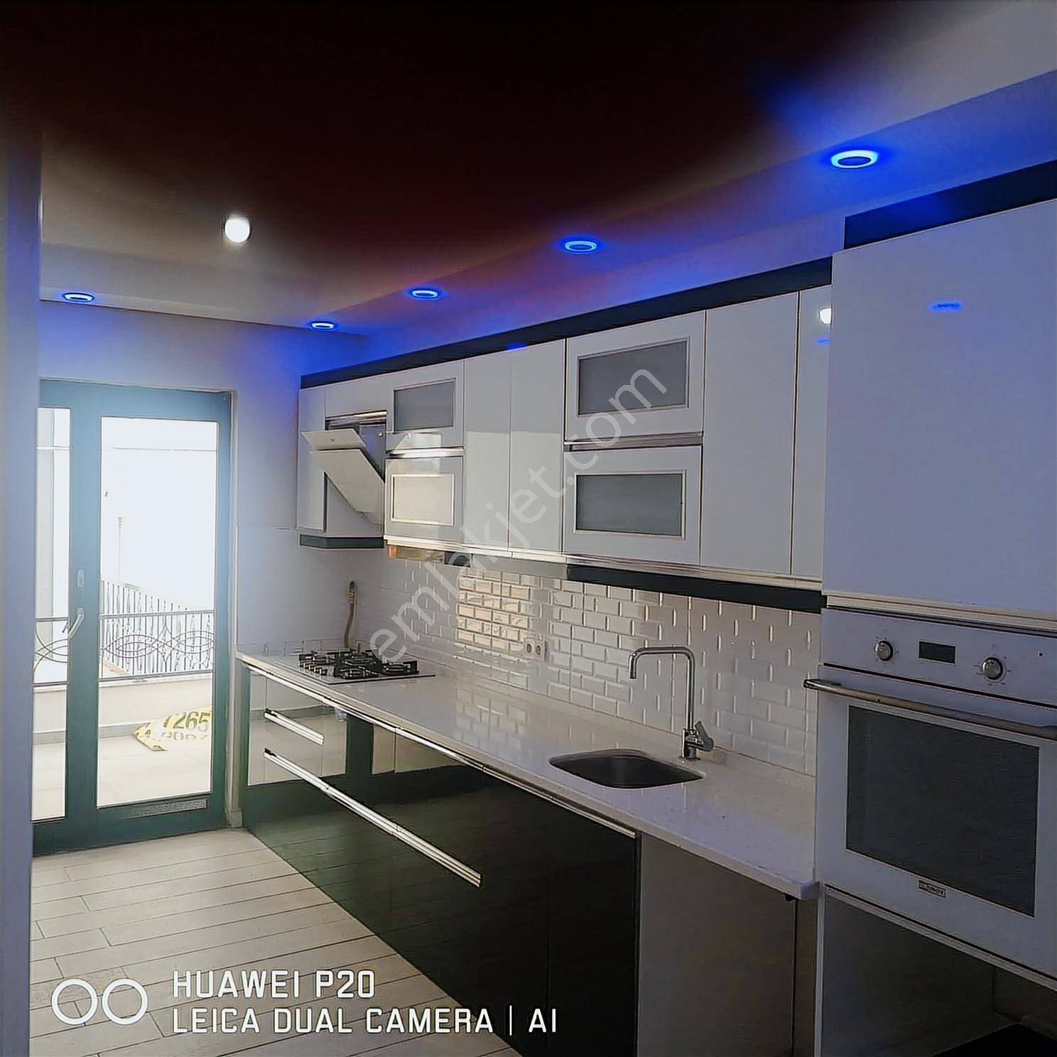 Değirmenderede Doğa Manzaralı Ultra Lüx 4 Katlı Villa - Görsel 11