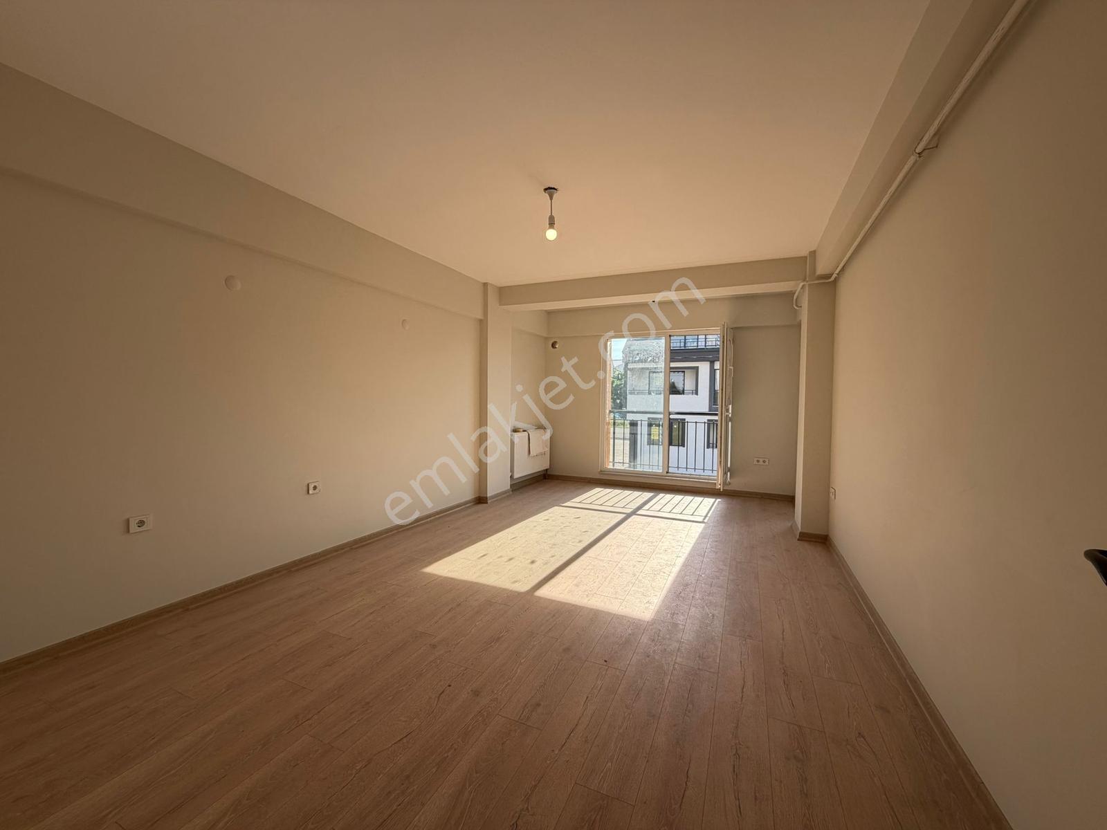 Bandırma Mavi Emlaktan Yeni Mahallede 2+1 Kiralık Daire - Görsel 24