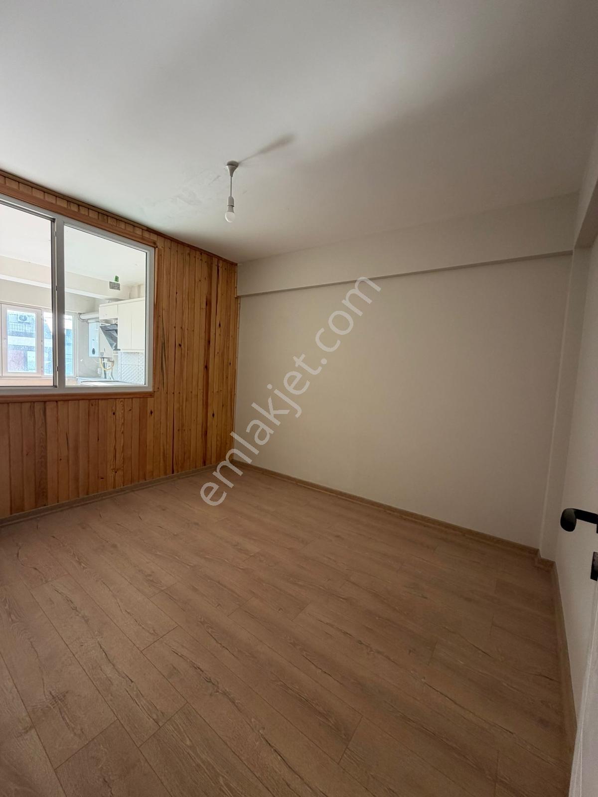 Bandırma Mavi Emlaktan Yeni Mahallede 2+1 Kiralık Daire - Görsel 3