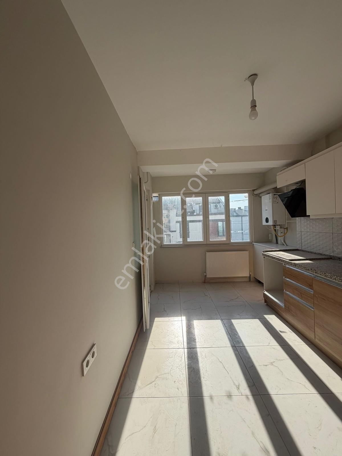 Bandırma Mavi Emlaktan Yeni Mahallede 2+1 Kiralık Daire - Görsel 14
