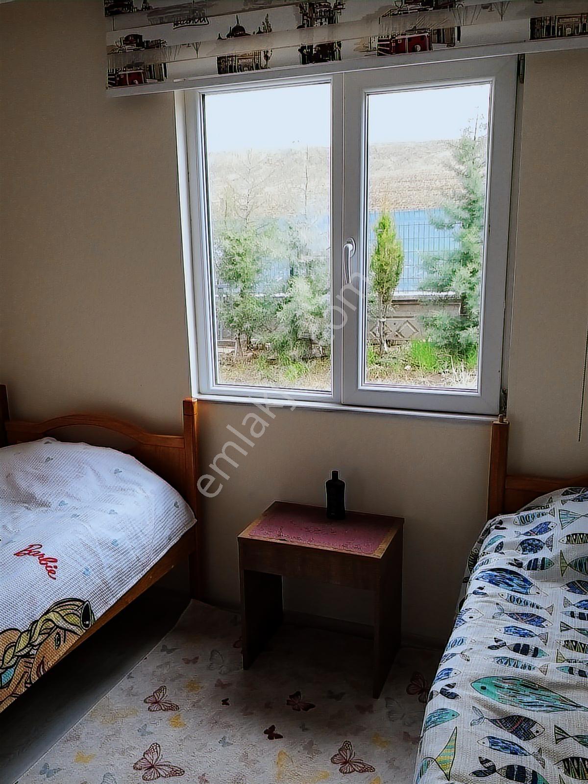 Beynamda 750m2 Tek Tapu Arsa+65m2 Eşyalı Ev Karadeniz Emlaktan - Görsel 24