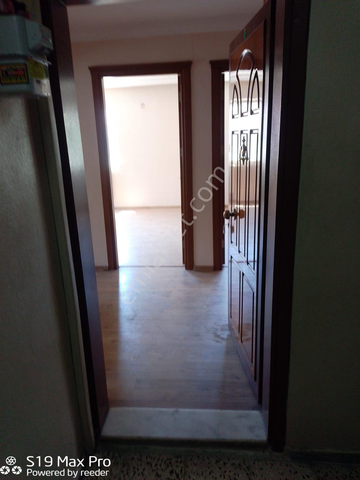Yarhasanlar Mah.çarşı İçerisinde Asansörlü Kiralık 3+1 Arakat Daire - Görsel 7