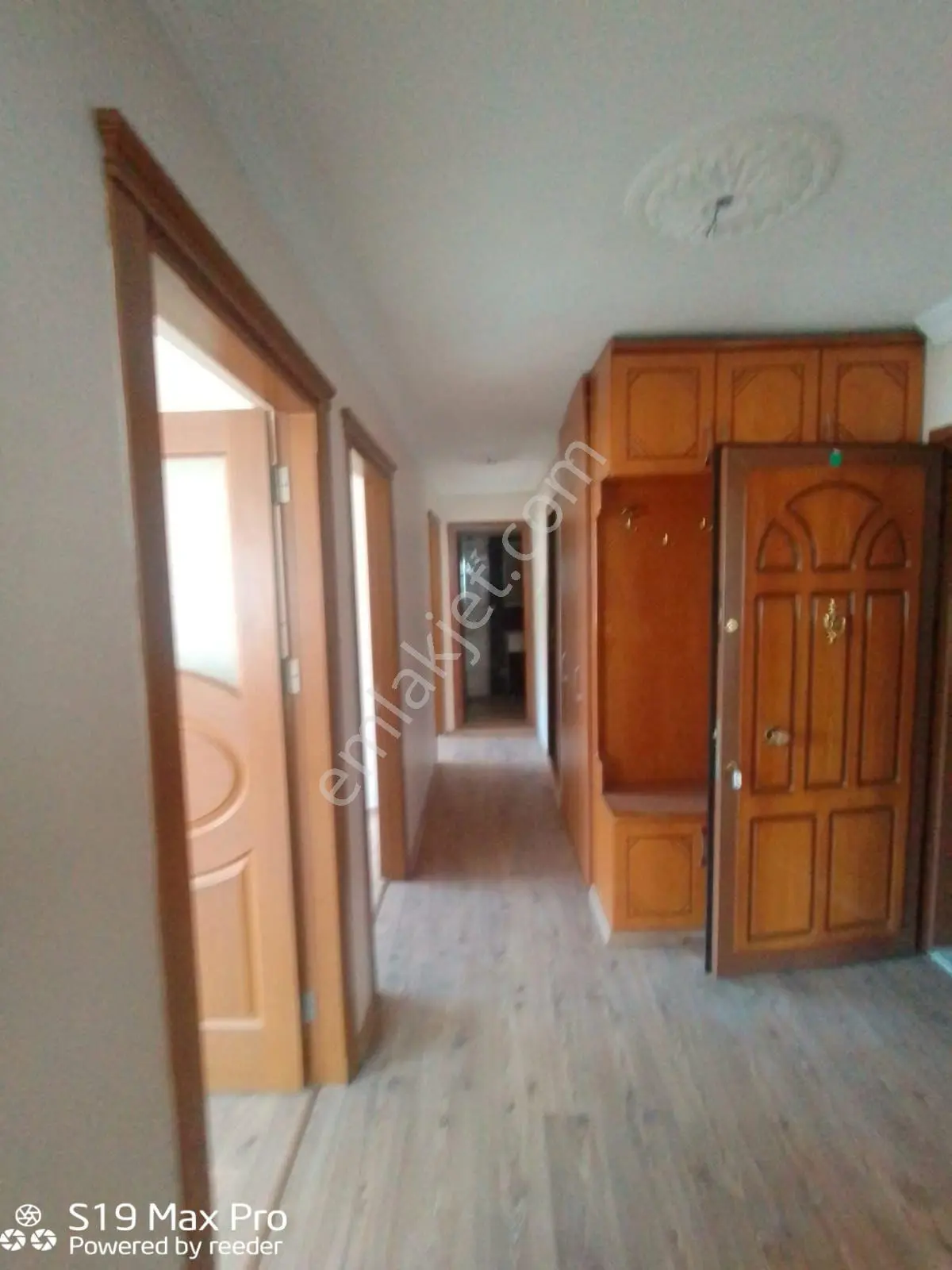 Yarhasanlar Mah.çarşı İçerisinde Asansörlü Kiralık 3+1 Arakat Daire - Görsel 3