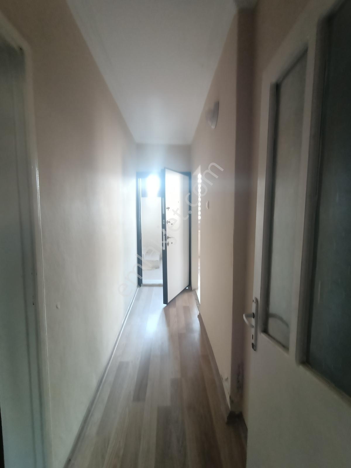 İz'den Kuş Cenneti Civarı 2+1 K.mutfak Eşyalı Kiralık - Görsel 4