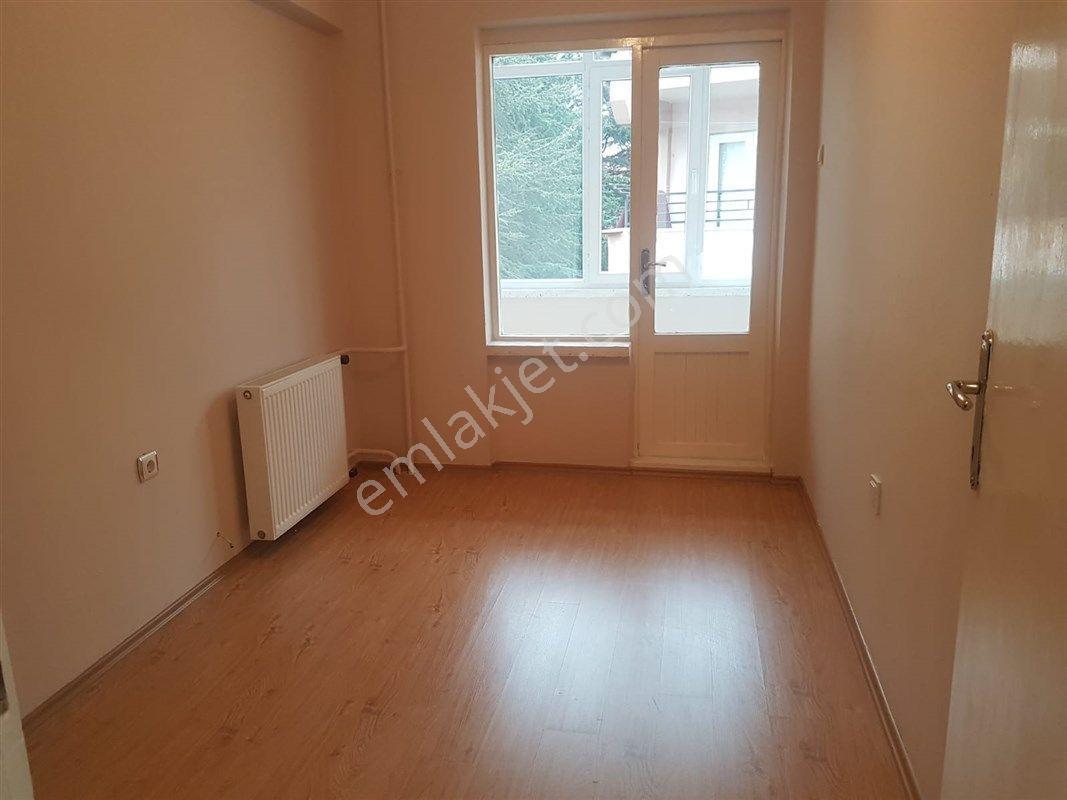 Bursa Nilüfer Beşevler Konak Mah. Kiralık 3.kat 3+1 Site İçi Daire 22.000 Tl - Görsel 4