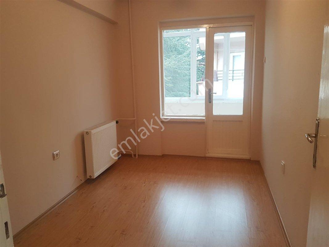 Bursa Nilüfer Beşevler Konak Mah. Kiralık 3.kat 3+1 Site İçi Daire 22.000 Tl - Görsel 13