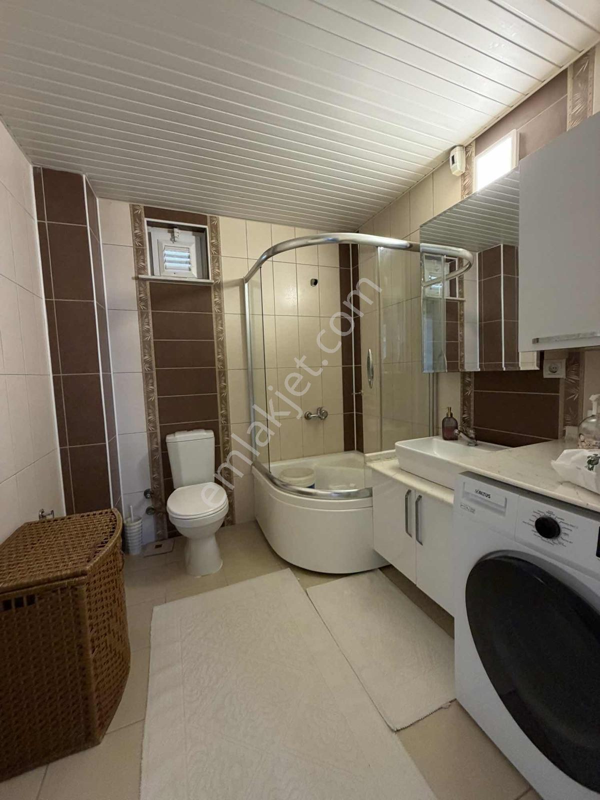 Erenköy Esentepe'de Satılık 5+2 340 M2 Doğalgazlı Dubleks Daire - Görsel 28