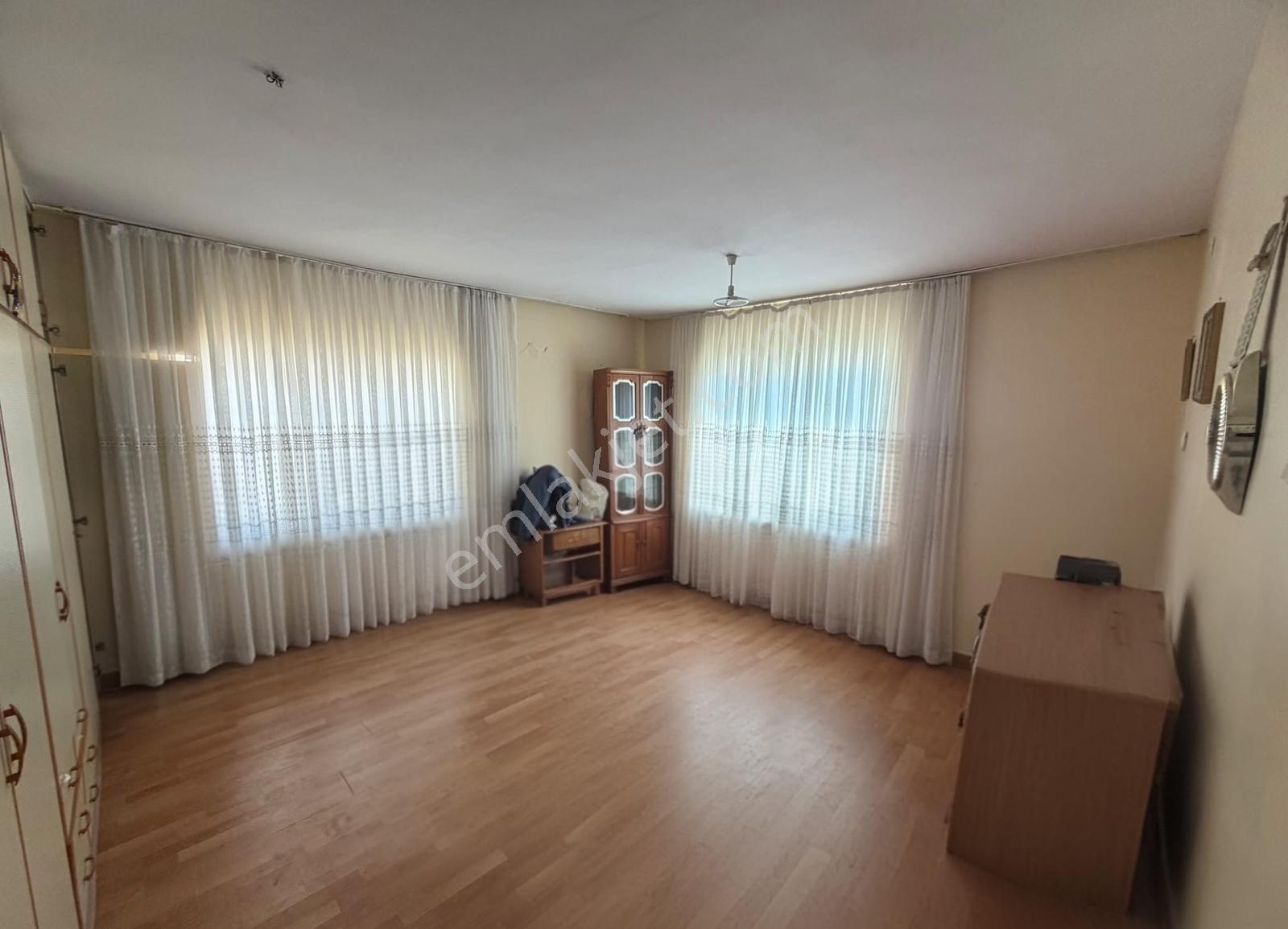 Sivas Merkezde Müstakil Evi İle Beraber Köşe Başı Satılık Arsa - Görsel 18