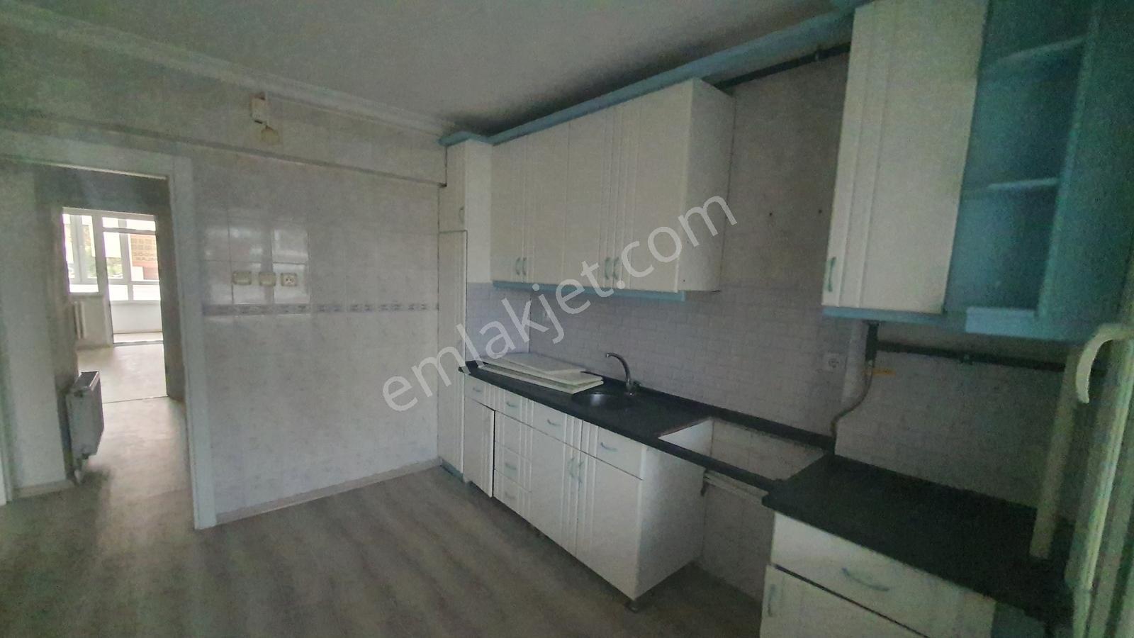Edirne Fatih Mah. Satılık 3+1 Daire - Görsel 23