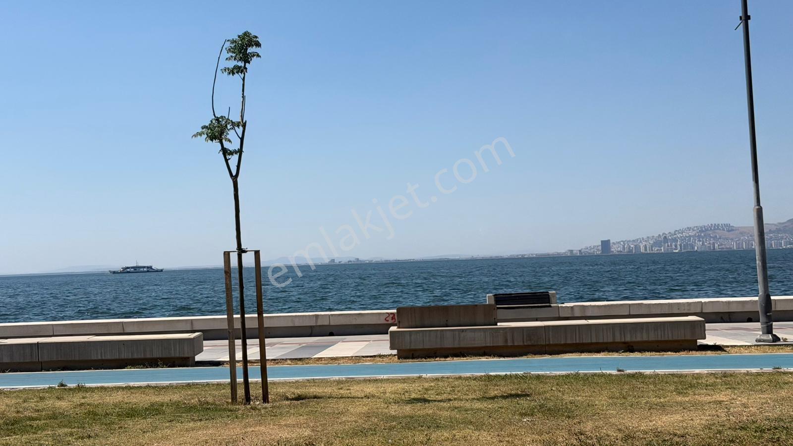 Güzelyalı'da Sahile Yürüme Mesafesi'nde Arakat 3+1 Daire - Görsel 22