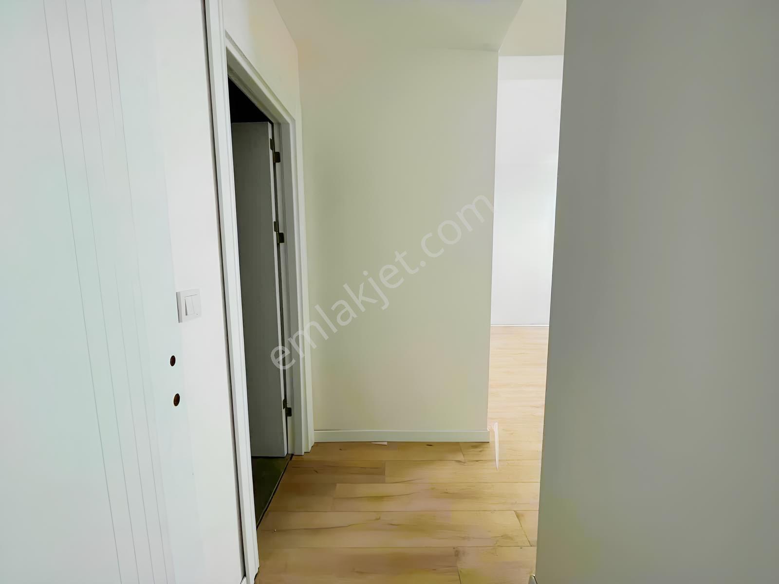 Sultanbeyli Metroya Köşe Satılık 3+1 Ara Kat Daire - Görsel 21