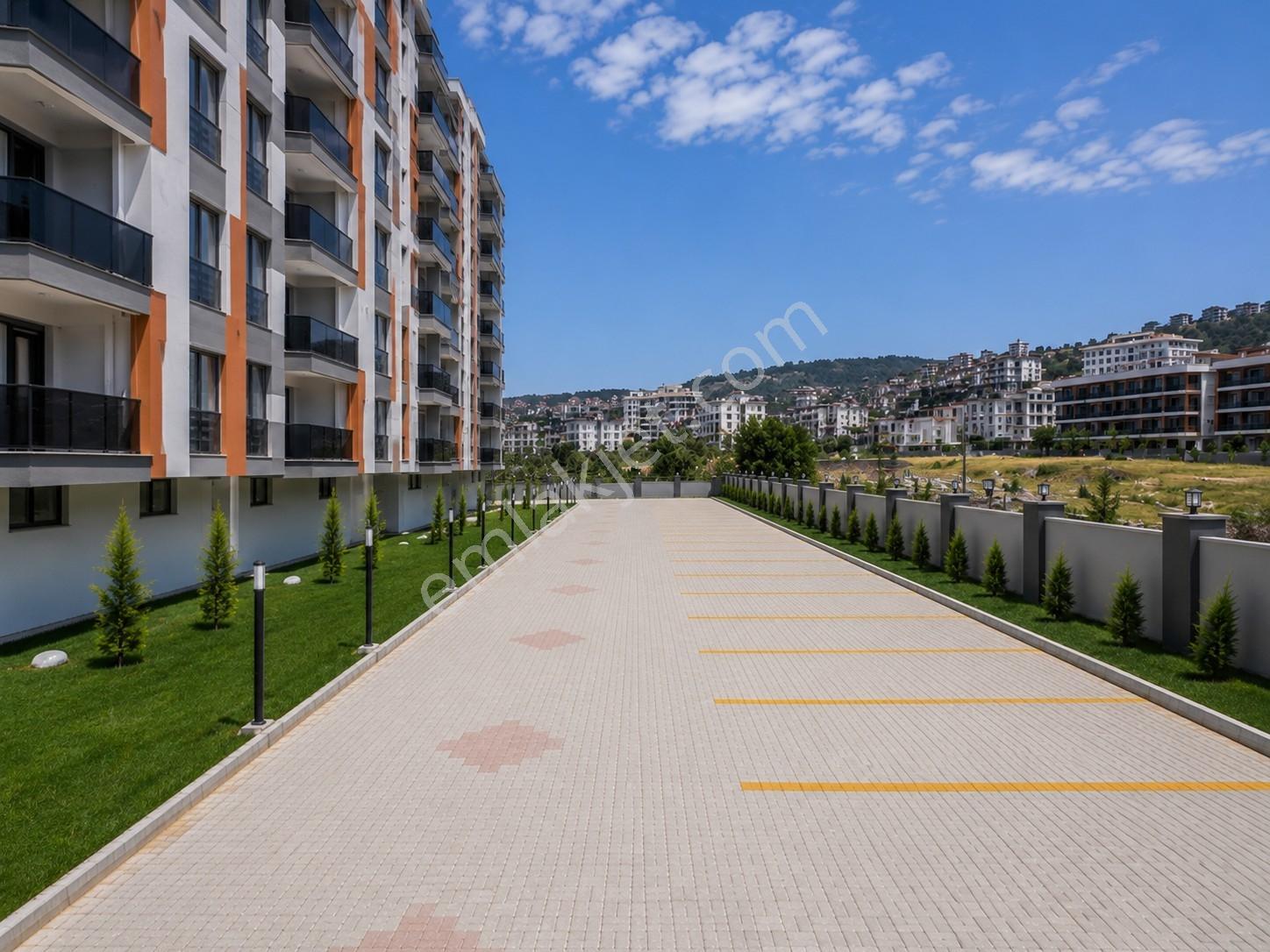 Fevzi Çakmak'ta Havuzlu Sitede Ara Kat Ayrı Mutfak Sıfır 2+1 - Görsel 16