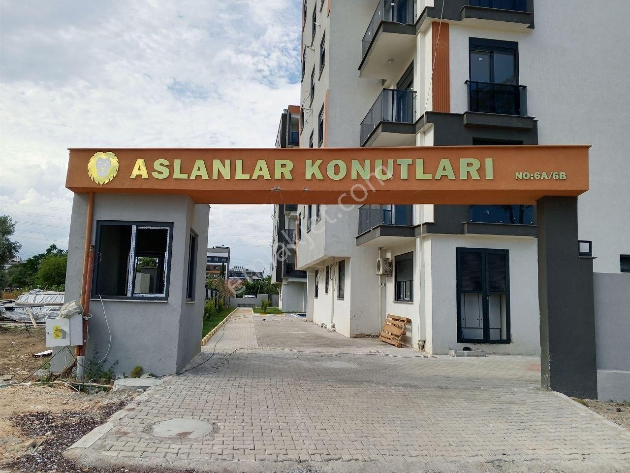 Fevzi Çakmak'ta Havuzlu Sitede Ara Kat Ayrı Mutfak Sıfır 2+1 - Görsel 20