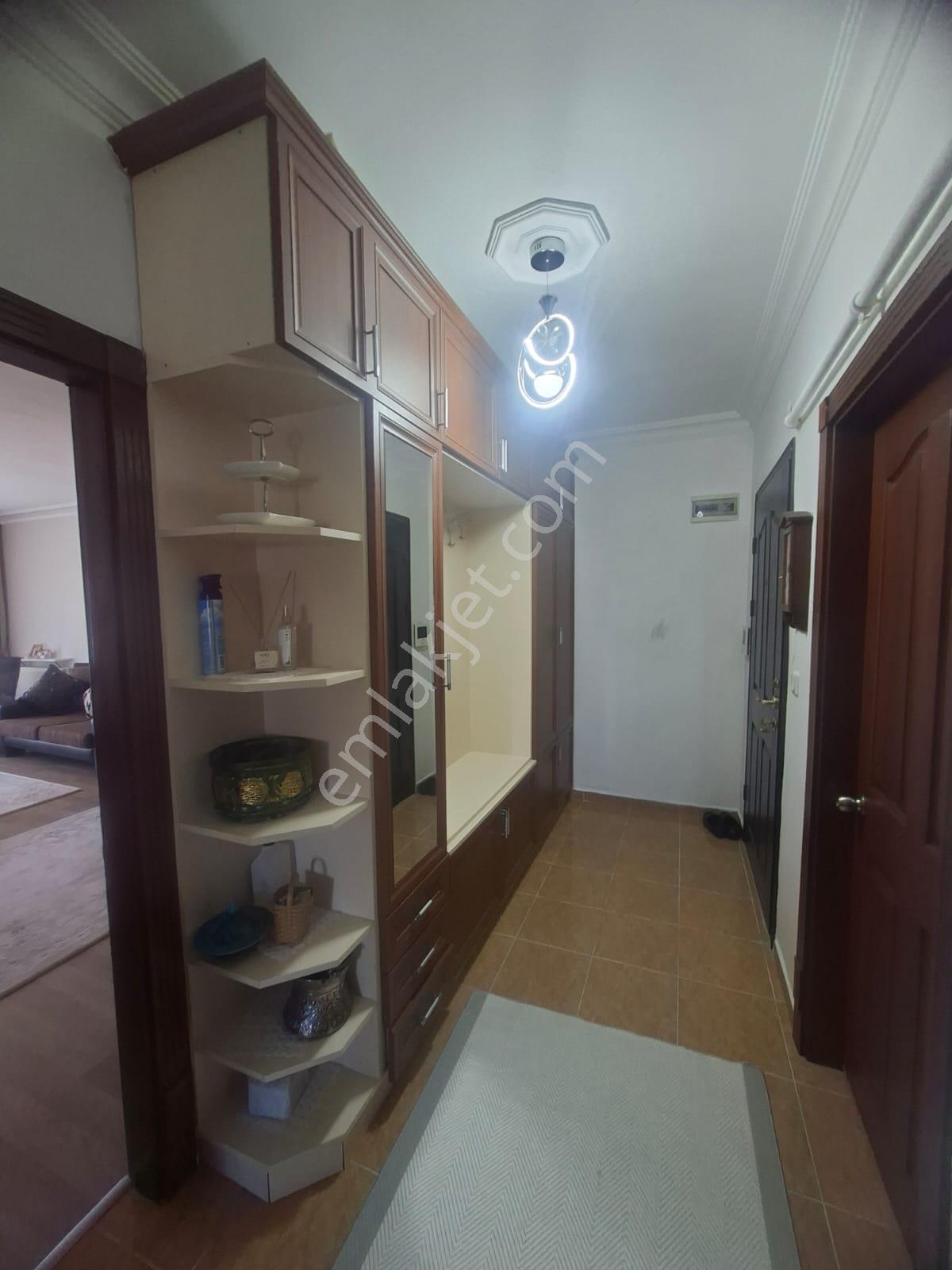 Kuşcağız Mah. 3+1 120m2 Cepheler Açık Sanhastane Yakını Bağımsız - Görsel 24
