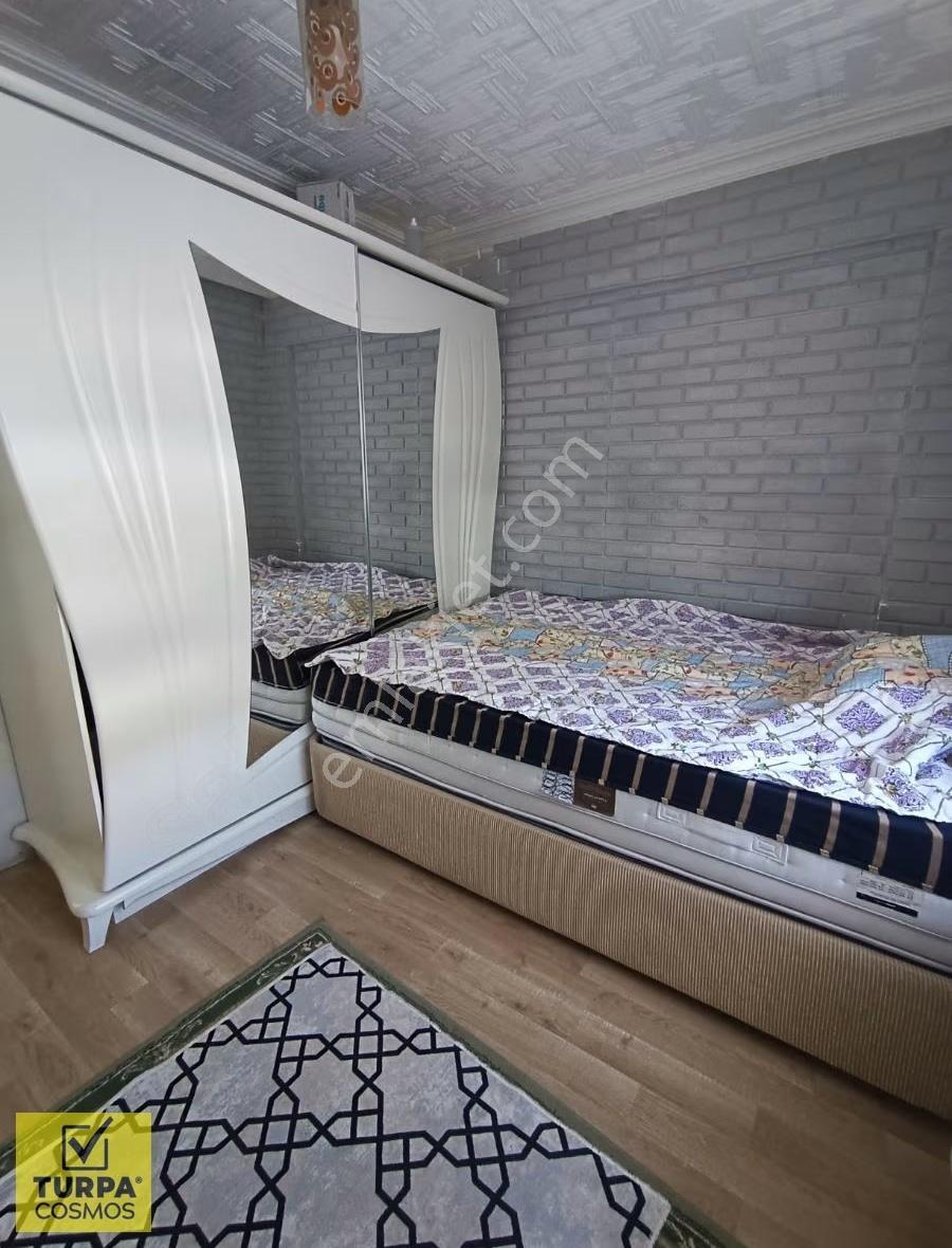 Karabağlar Kibar Mahallesinde Eşyalı Kiralık Daire - Görsel 4