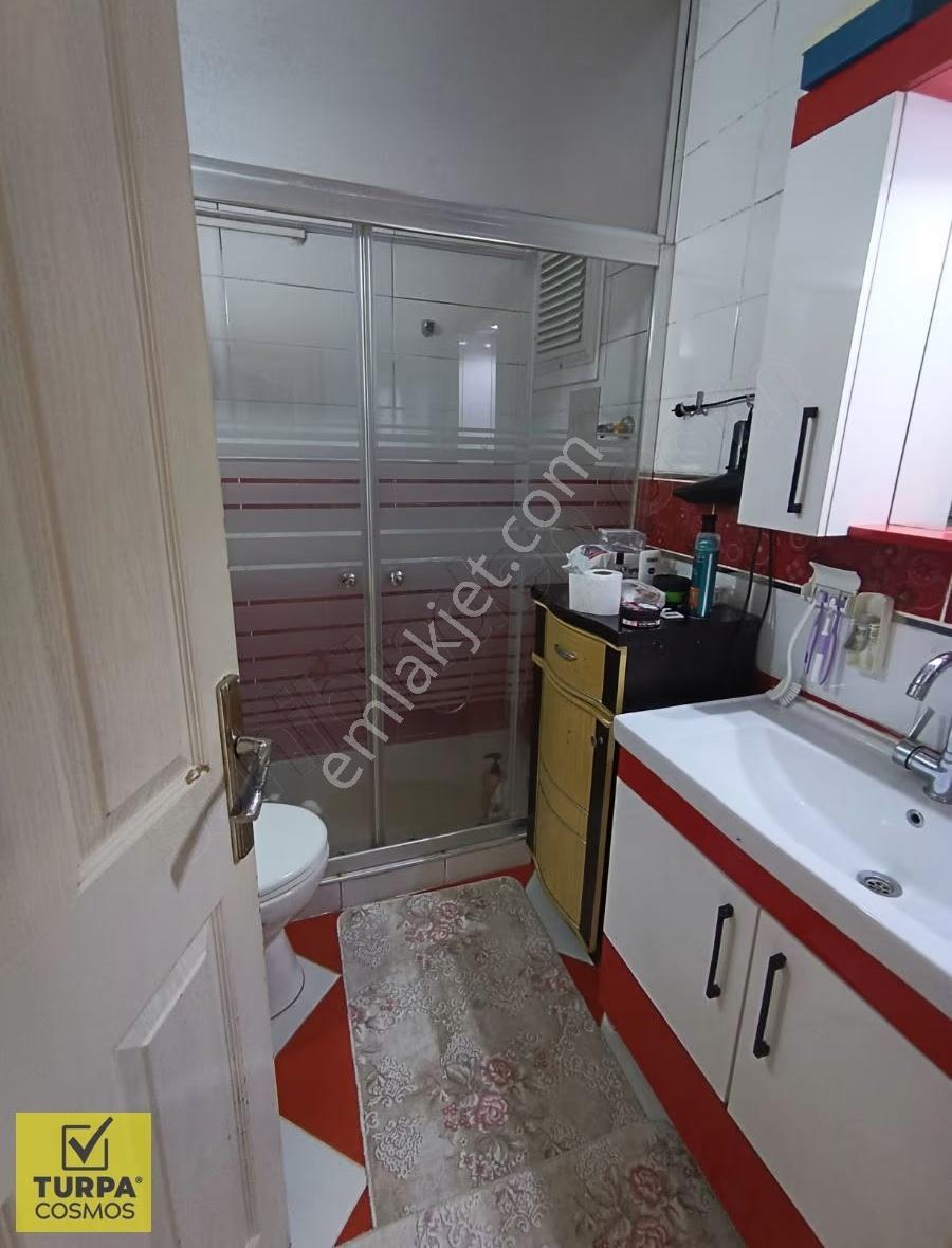 Karabağlar Kibar Mahallesinde Eşyalı Kiralık Daire - Görsel 9