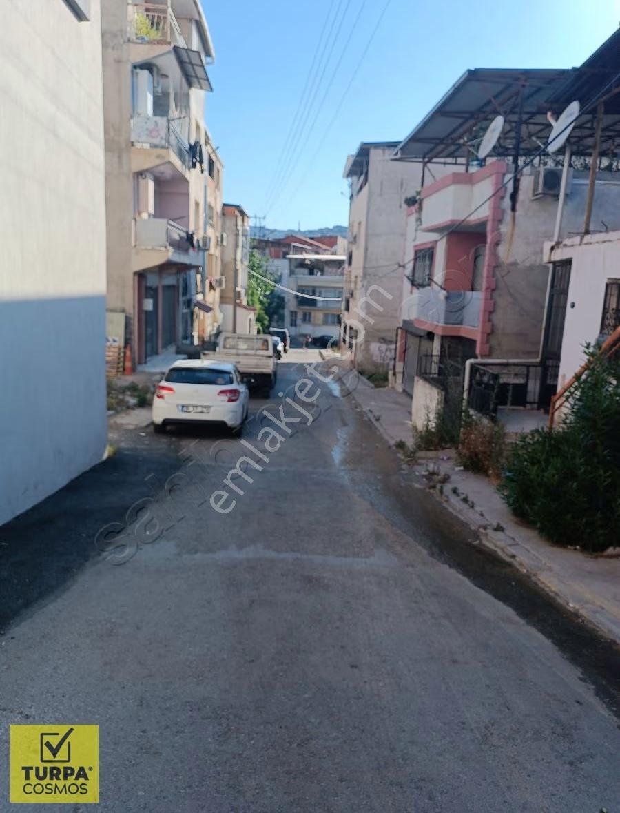 Karabağlar Kibar Mahallesinde Eşyalı Kiralık Daire - Görsel 12