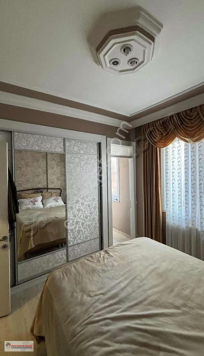 Filiz Emlaktan Bağcılar Meydanda Ful Eşyalı 4+1 160m2 Kiralık - Görsel 7