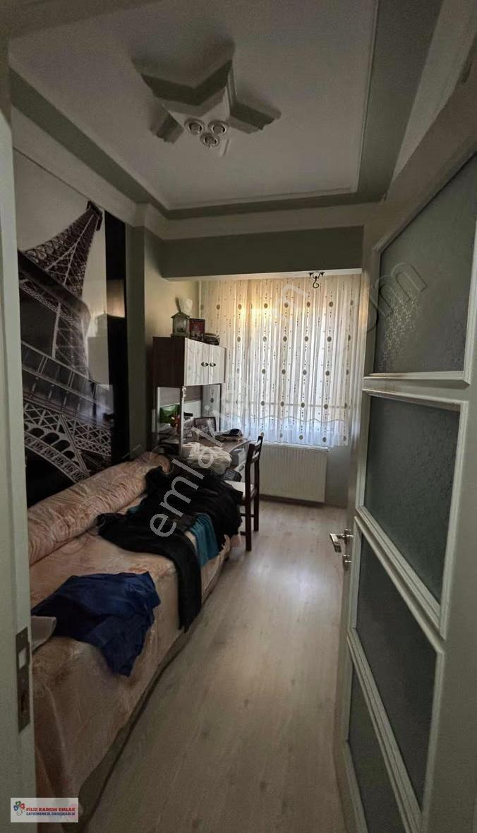 Filiz Emlaktan Bağcılar Meydanda Ful Eşyalı 4+1 160m2 Kiralık - Görsel 20