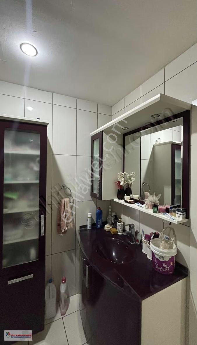 Filiz Emlaktan Bağcılar Meydanda Ful Eşyalı 4+1 160m2 Kiralık - Görsel 10