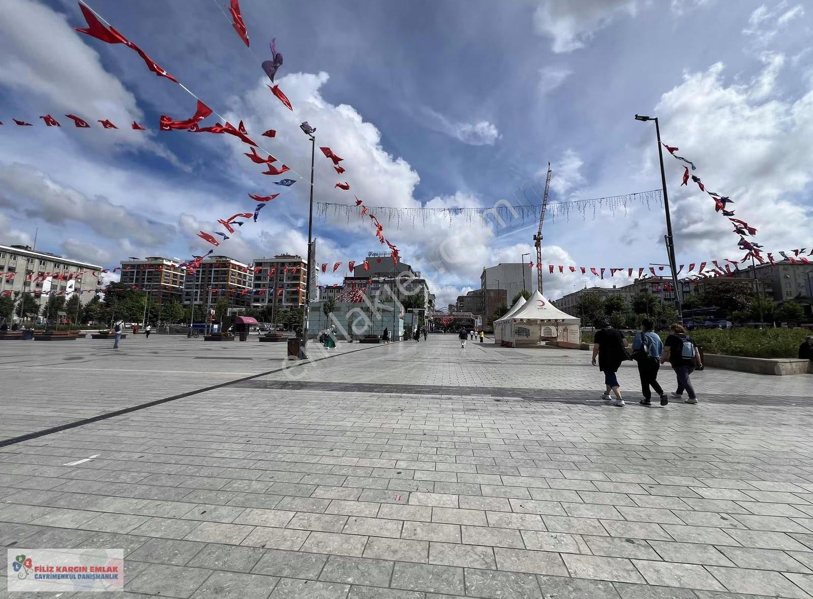 Bağcılar Meydan Yürüyüşyolu Başında 42m2 Satılık Dükkan Mağaza - Görsel 4